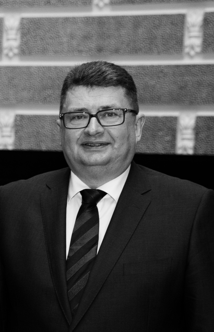 Mūžībā devies bijušais ģenerālprokurors Jānis Maizītis