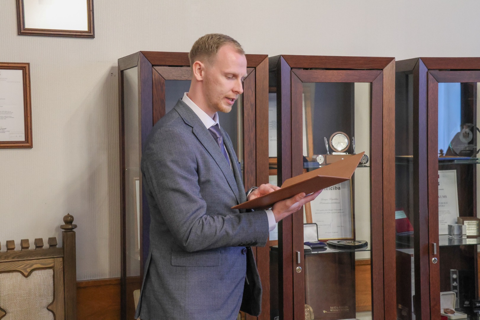 Prokuratūras kolektīvam pievienojas Dāvids Mucenieks